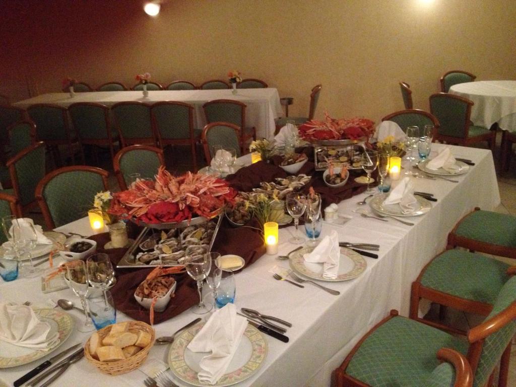 Hotel De La Sirene Уат Екстериор снимка
