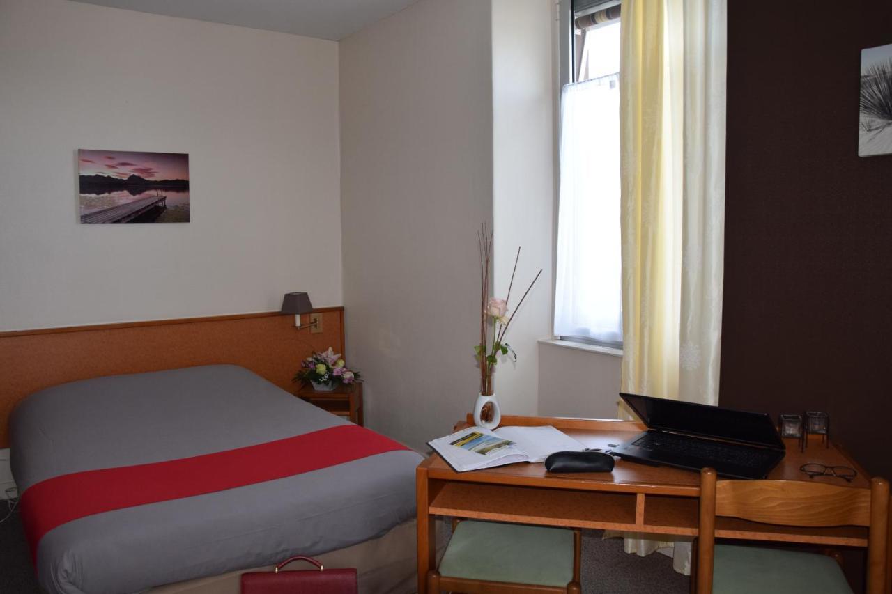 Hotel De La Sirene Уат Екстериор снимка